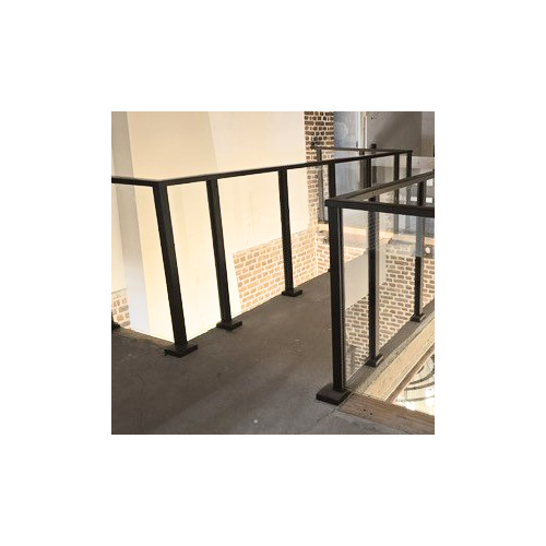 Evora met handrail baluster systeem